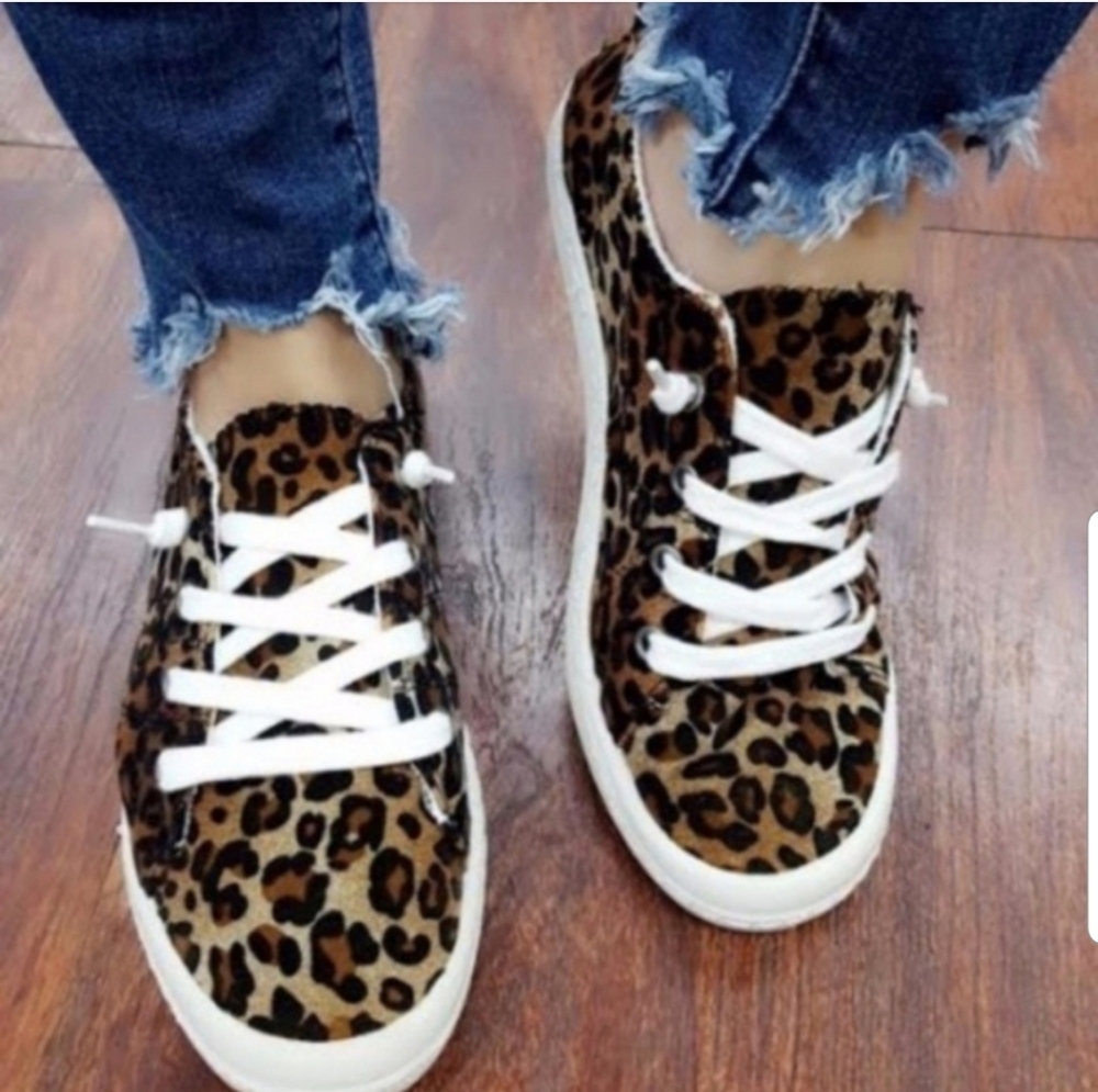 🆕️ Leopard Sneakers